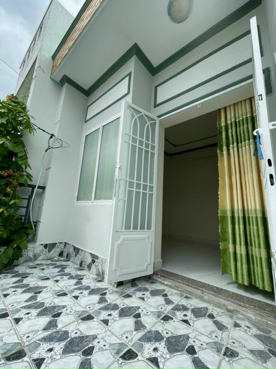 Bán nhà đẹp 45m2 mặt hẻm to đường HT3 gần chợ Hiệp Thành quận 12