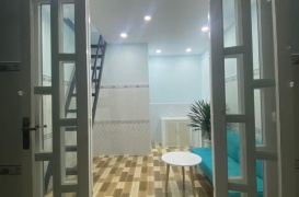 Bán nhà Sổ chung dưới 1 tỉ tại xã Bà Điểm hẻm xe hơi giá chỉ 780 triệu đẹp lung linh